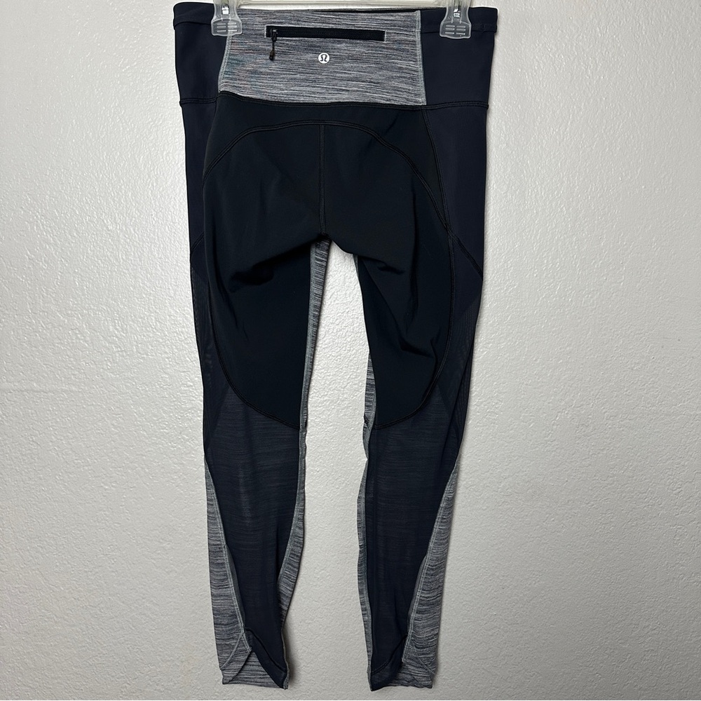 Lululemon Black/Gray Leggings Size 8